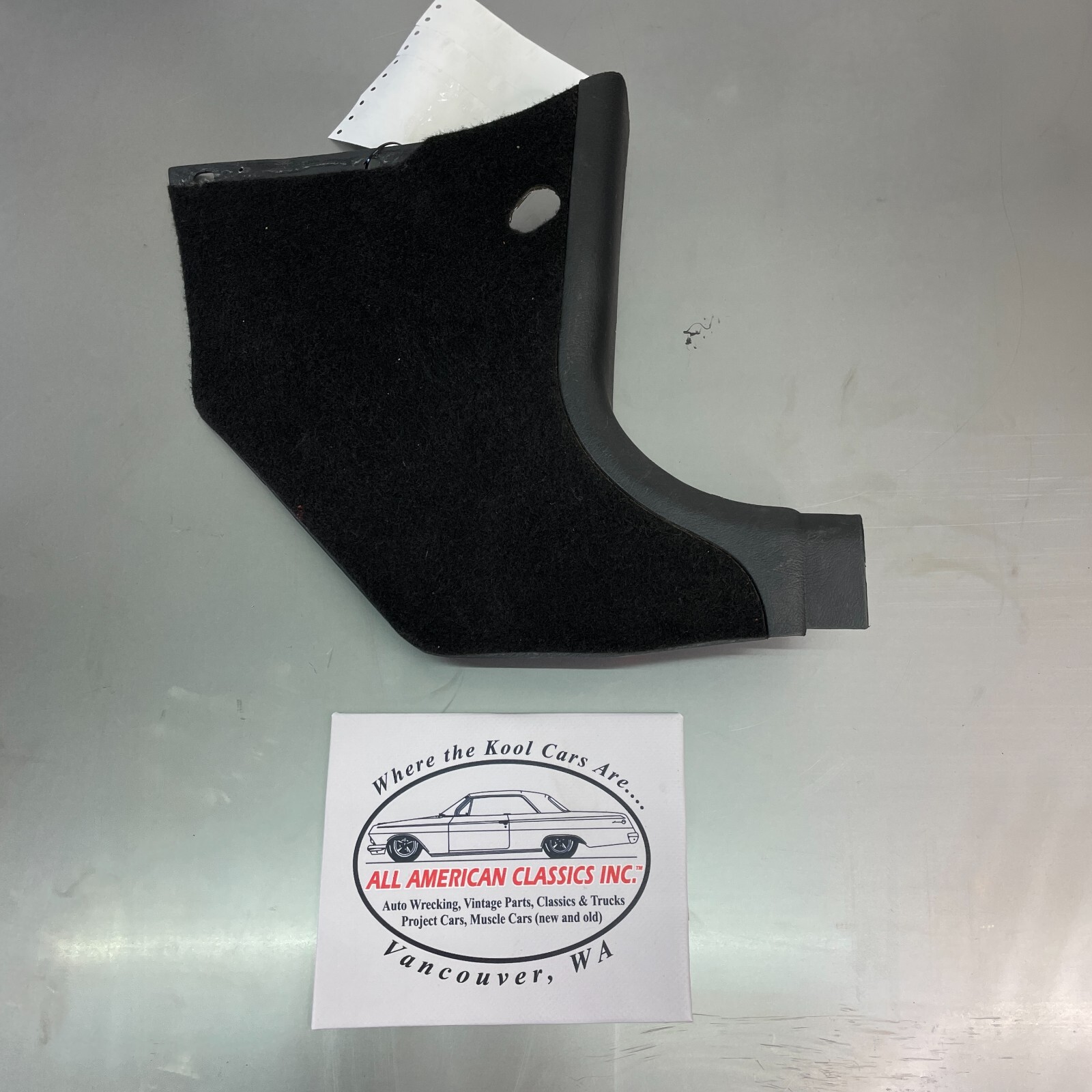 200406 Pontiac GTO RH Passengers Side Kick Panel w/ Carpet Black