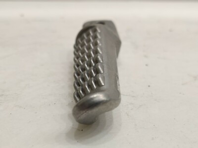 KAWASAKI NINJA ZX14 ZX9R ZX6R ZZR 600 OEM RIGHT REAR FOOT