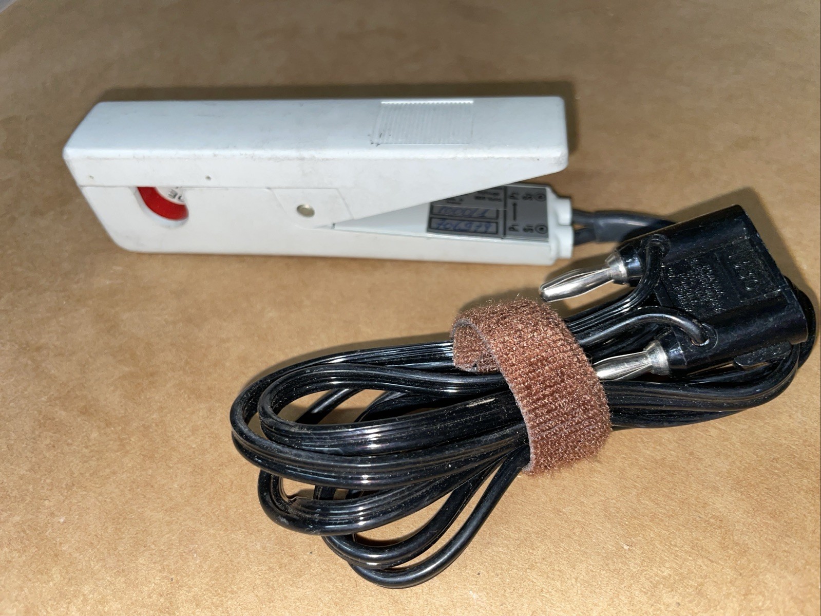 CHAUVIN ARNOUX GROUP AEMC Clamp On Current Probe 600v