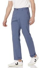 Amazon Essentials Men's Classic-Fit Wrinkle-Resistant Flat-Front Chino 28W x 29L