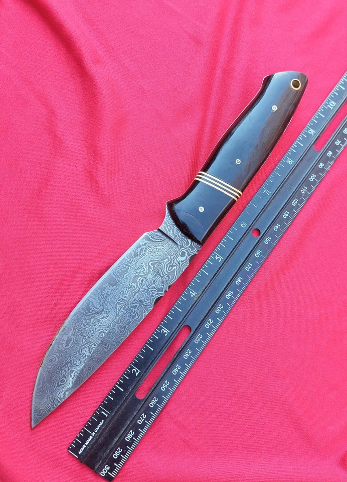 Kife diario de acero Damasco de la más alta calidad CFK de 10,5" con funda de cuero. Foto 3 de 4