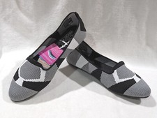 SKECHERS Women's Cleo 2.0 Lady Sherlock Black/White Slip On Flats - Size 7.5 NWB