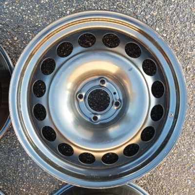 1 x Stahlfelge für Peugeot 3008  7,5Jx17H2 4x108 ET29 5401.W1 #FO-22619