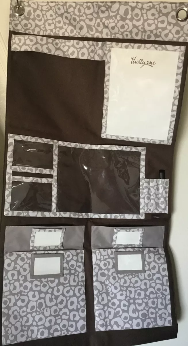 31 outlet wall organizer