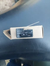 Generac Power Systems Micro Switch 074672A New Old Stock