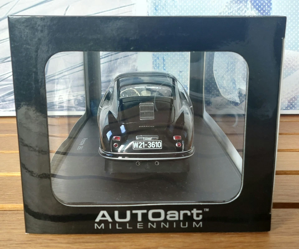AUTOART 1:18 Ref. 77946 PORSCHE 356 COUPE (BLACK) - Imagen 4 de 4