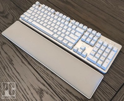 Razer Pro Type Ultra Wireless Mechanical Gaming Keyboard - White, English - US