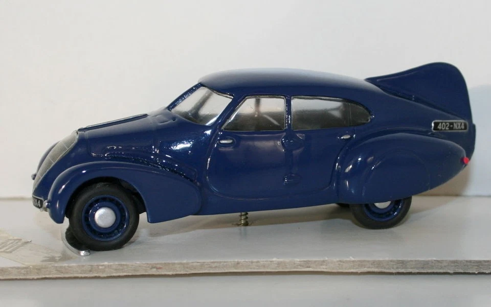 MINIROUTE 1/43 SCALE RESIN MODEL - 46 - PEUGEOT 402 ANDREAU - Photo 1/1