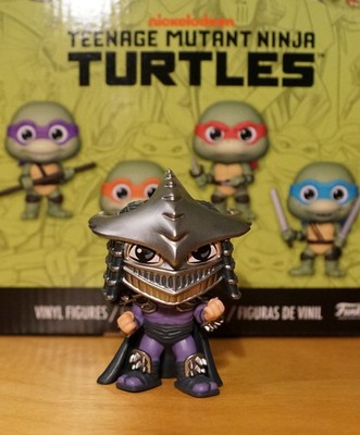 Funko Mystery Minis Shredder Metallic - Chase 1/72 - TMNT 2 Secret of the Ooze
