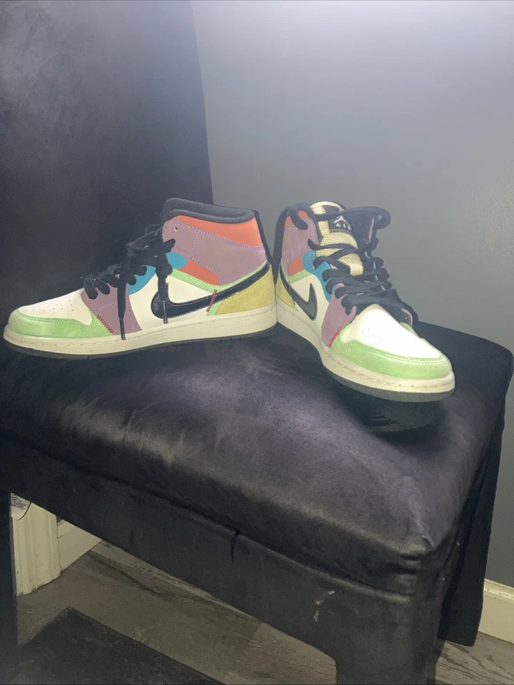 Air Jordan 1 SE Bombilla Media W Talla 8 Usada Una Vez Sin Caja Original Foto 2 de 4