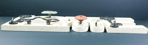 Hobby Lobby Love You Wall Hanger With Keys & Locks Romantic Shabby 18.5" x 7.5" - 第 3/8 張圖片