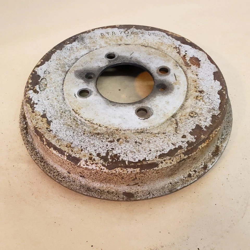 Tambor de freno trasero eje tubo original MG MGB 1965-1980 BTB706 OEM Foto 2 de 4
