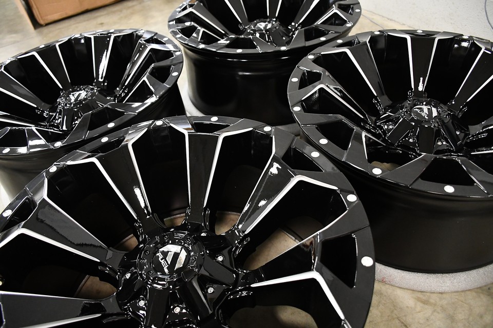 Set 4 Fuel D576 Assault 17x9 5x4.5 5x5 Gloss Black Milled Wheels 17