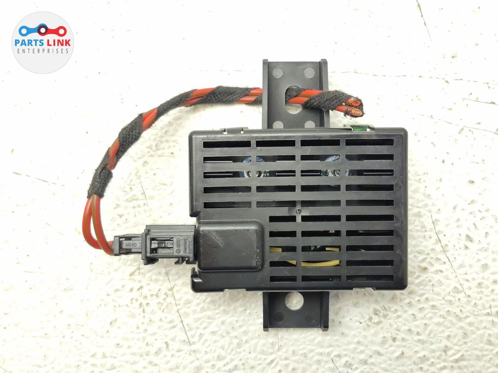2016-20 BENTLEY BENTAYGA CHARGING STATION CONTROL MODULE PLUG SET 36A907813 636