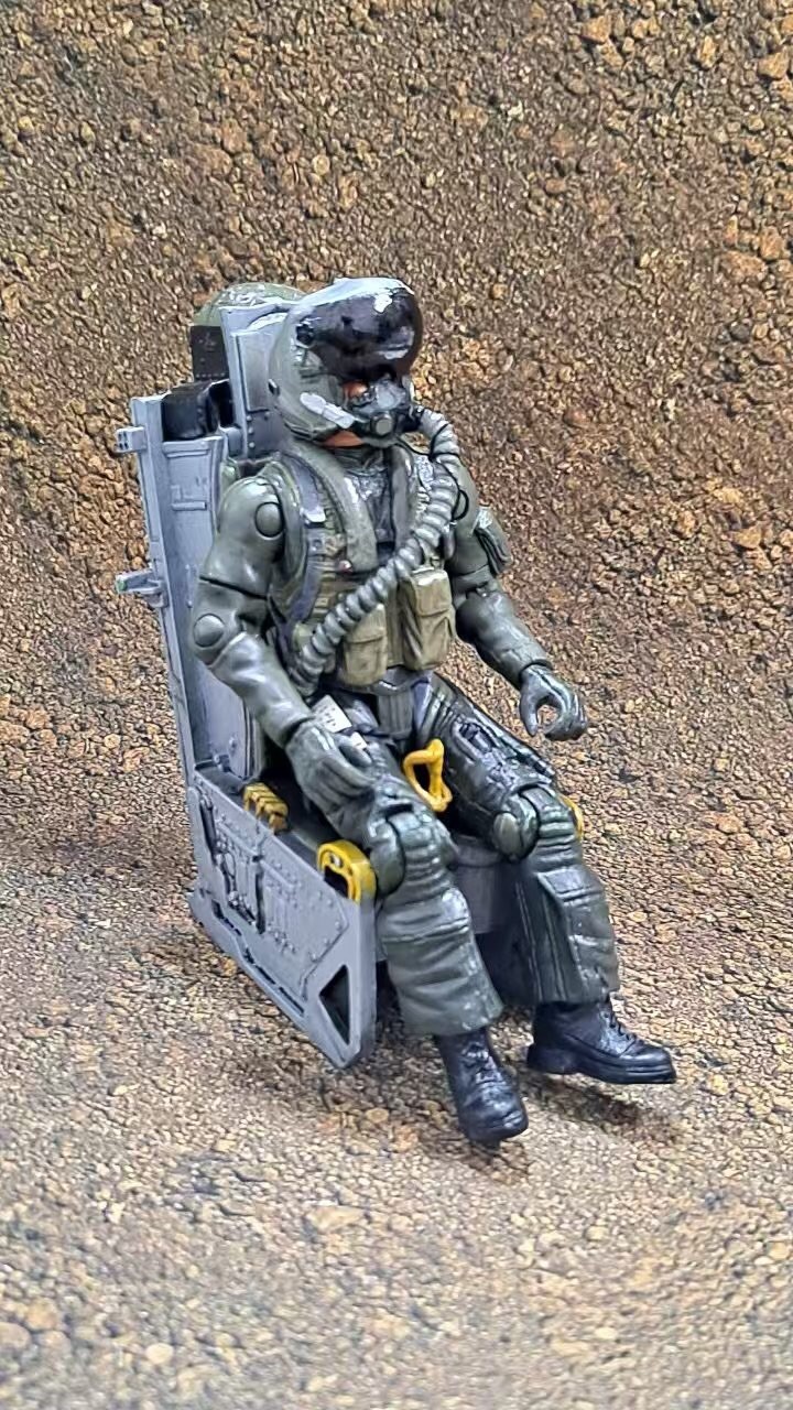 Custom 1/18 JHMCS helmet for BBI Elite Force F-16 F-18 pilot