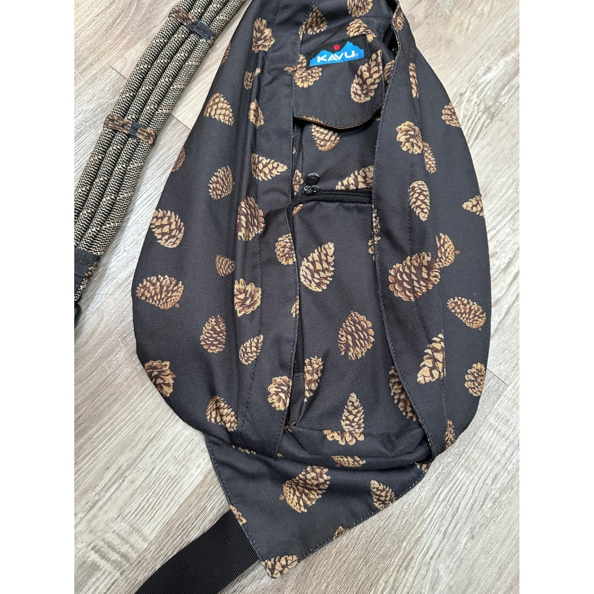 KAVU Rope Bag Sling Backpack Black Pinecone Print Canvas Crossbody‎ Bag KAVU Rope Sling Bag with Jungle Party Print | Mercari main image 3