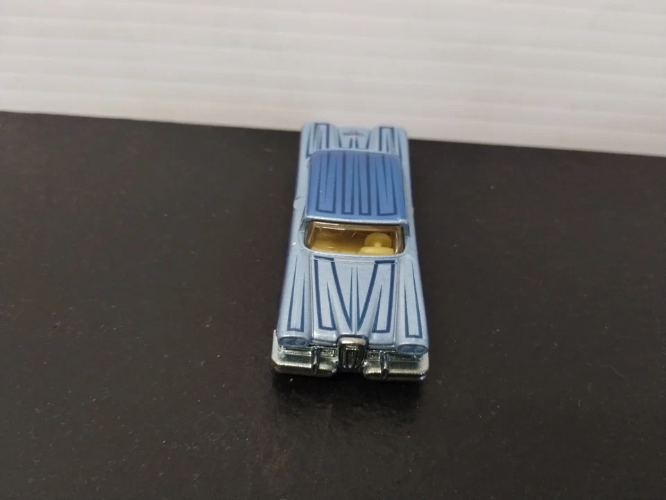 DIECAST HOT WHEELS HOLIDAY 58 EDSEL  - Image 3 of 4