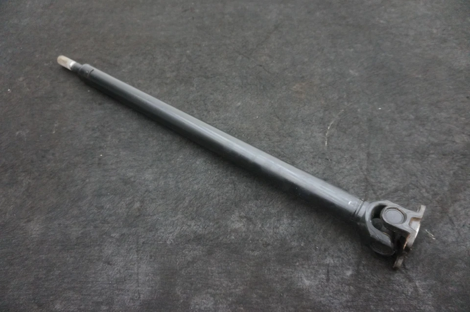 Conjunto de eje de transmisión de hélice delantero OEM 26208698362 BMW M550I xDrive G30 2018-23 Foto 4 de 4