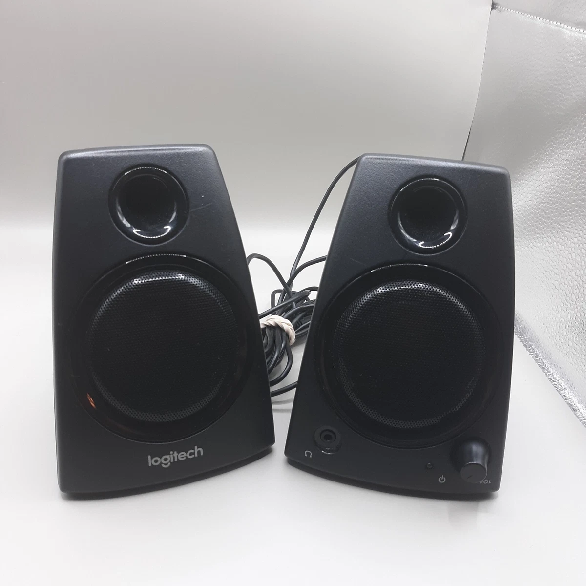 Logitech z130 speaker best sale system