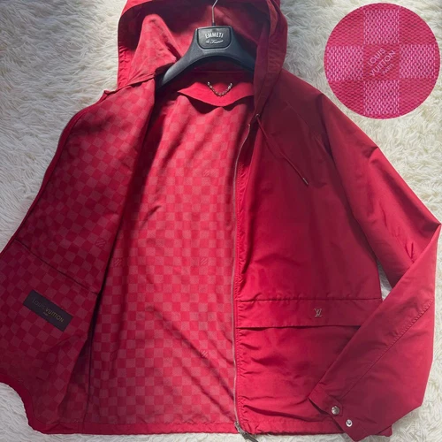 LOUIS VUITTON（LV） Rara giacca a vento Louis Vuitton taglia grande logo Damier accessori 56 giacche e