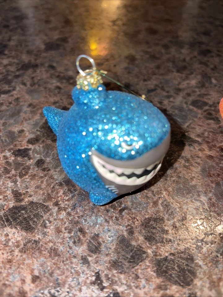 Juego de 3 adornos de vidrio Finding Nemo de los parques de Disney Dory Nemo Bruce Navidad Foto 2 de 4