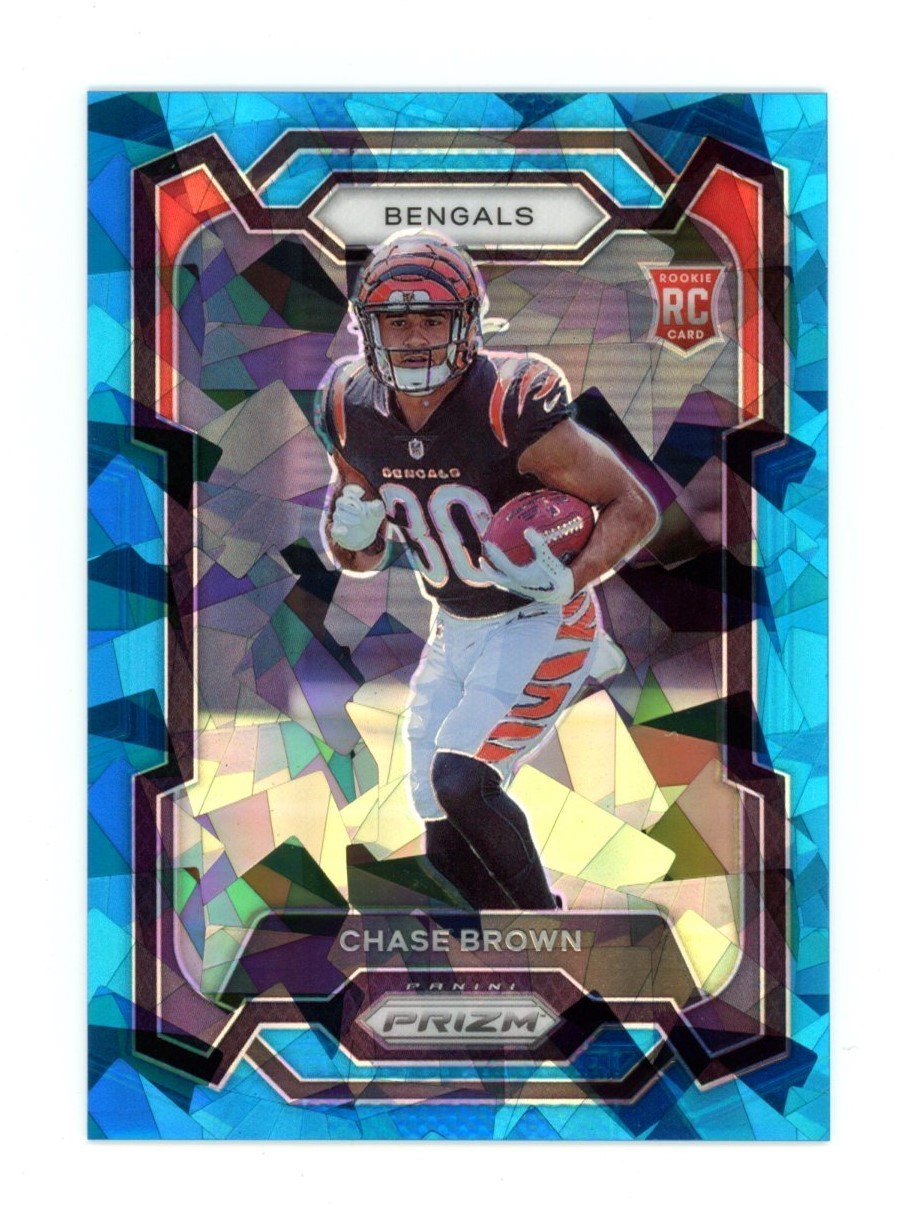 2023 Panini Prizm Chase Brown #318 Rookie Blue Cracked Ice 64/99 Holo RC