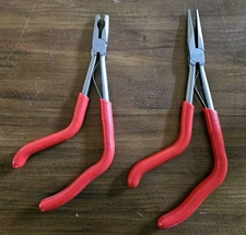 Set Of 2 Icon Long Reach Pistol Grip Pliers 10" & 11" Long Nose