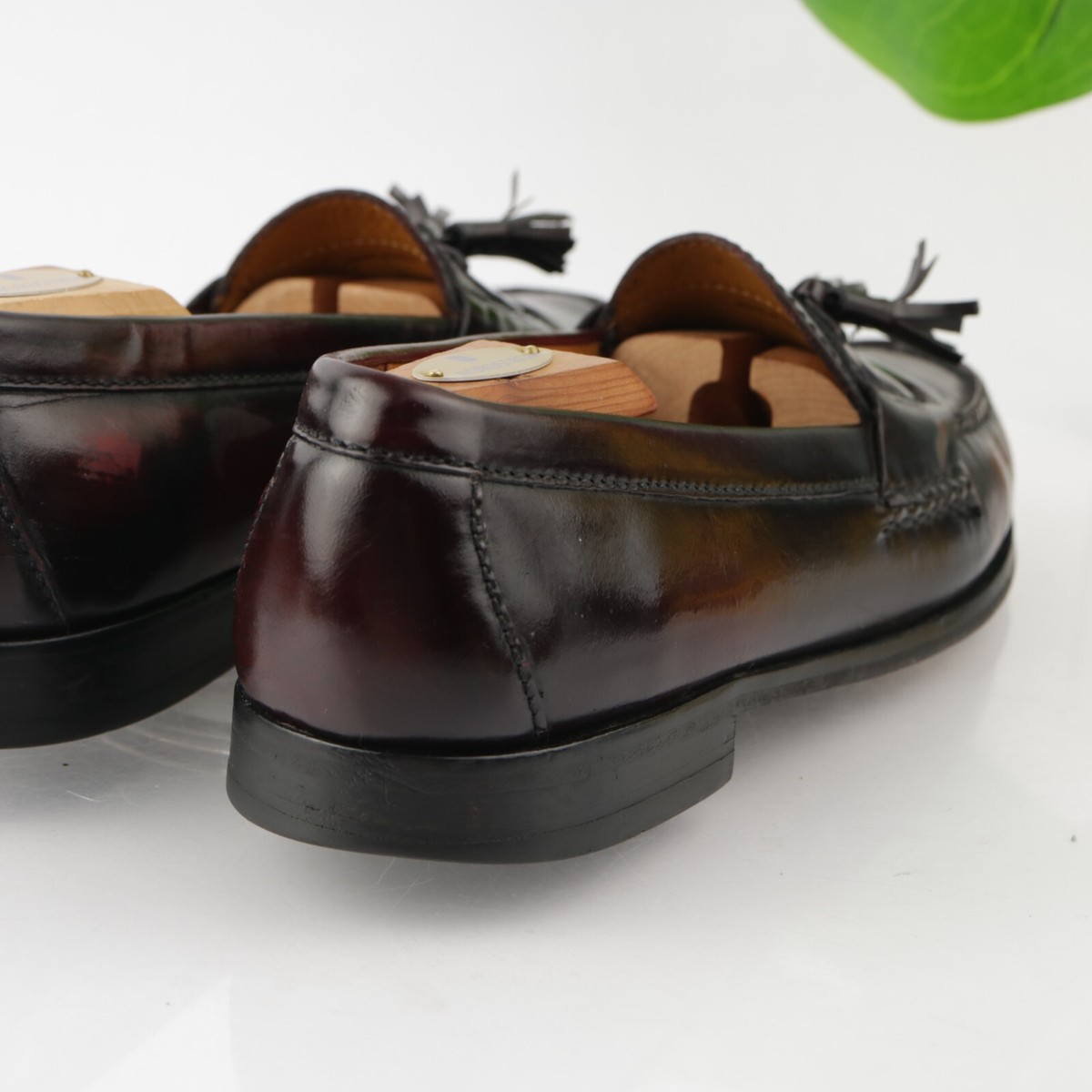 Cole Haan Mens Pinch Tassel Loafer Size 9.5 D Burgundy Moc  display picture 2