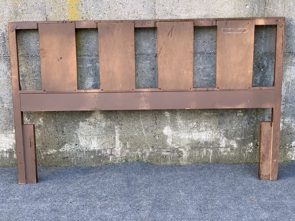 Cabecero danés moderno de mediados de siglo completo de nogal Queen Foto 2 de 4