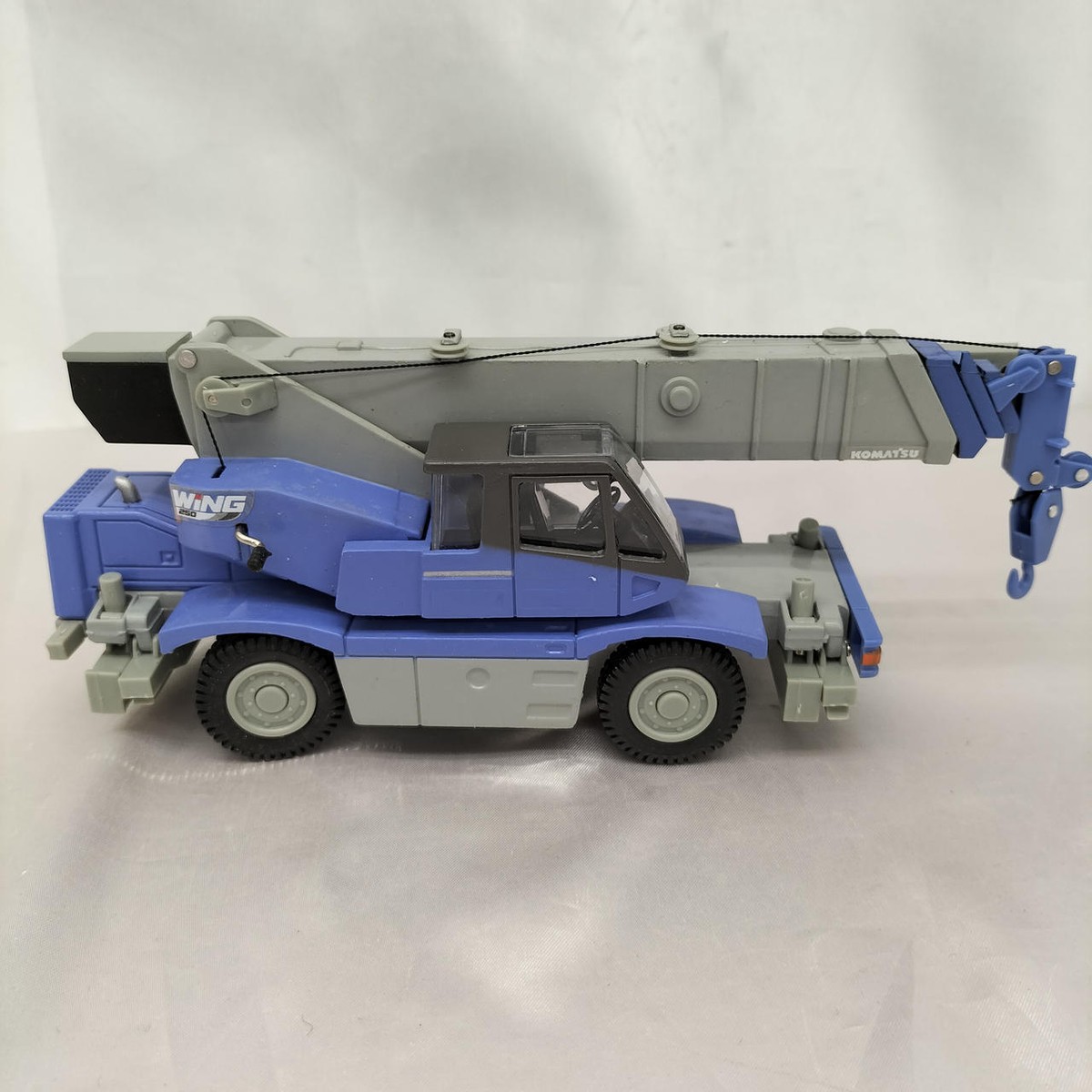 KOMATSU WING 250 ラフテレインクレーン 1/50 Komatsu Wing 250 1/50 Rough Terrain Crane | eBay