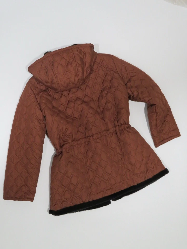 Chaqueta acolchada forrada de piel sintética marrón SPORTO con bolsillos y capucha extraíble talla 1X Foto 4 de 4