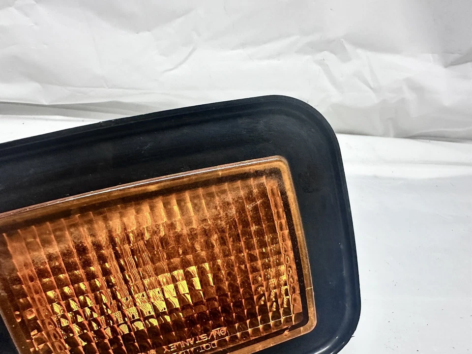 03-09 HUMMER H2 LUZ INTERMITENTE DELANTERA LUZ PASAJERO DERECHO 15060530 OEM ✅ Foto 2 de 4