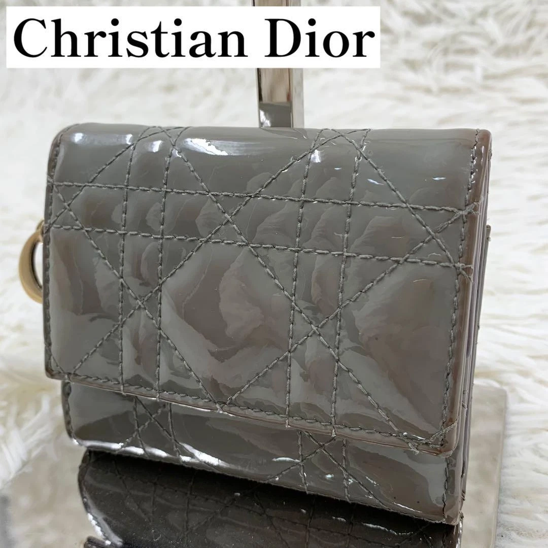 Portefeuille Dior cuir verni triple pli cannage lotus bleu clair accessoires