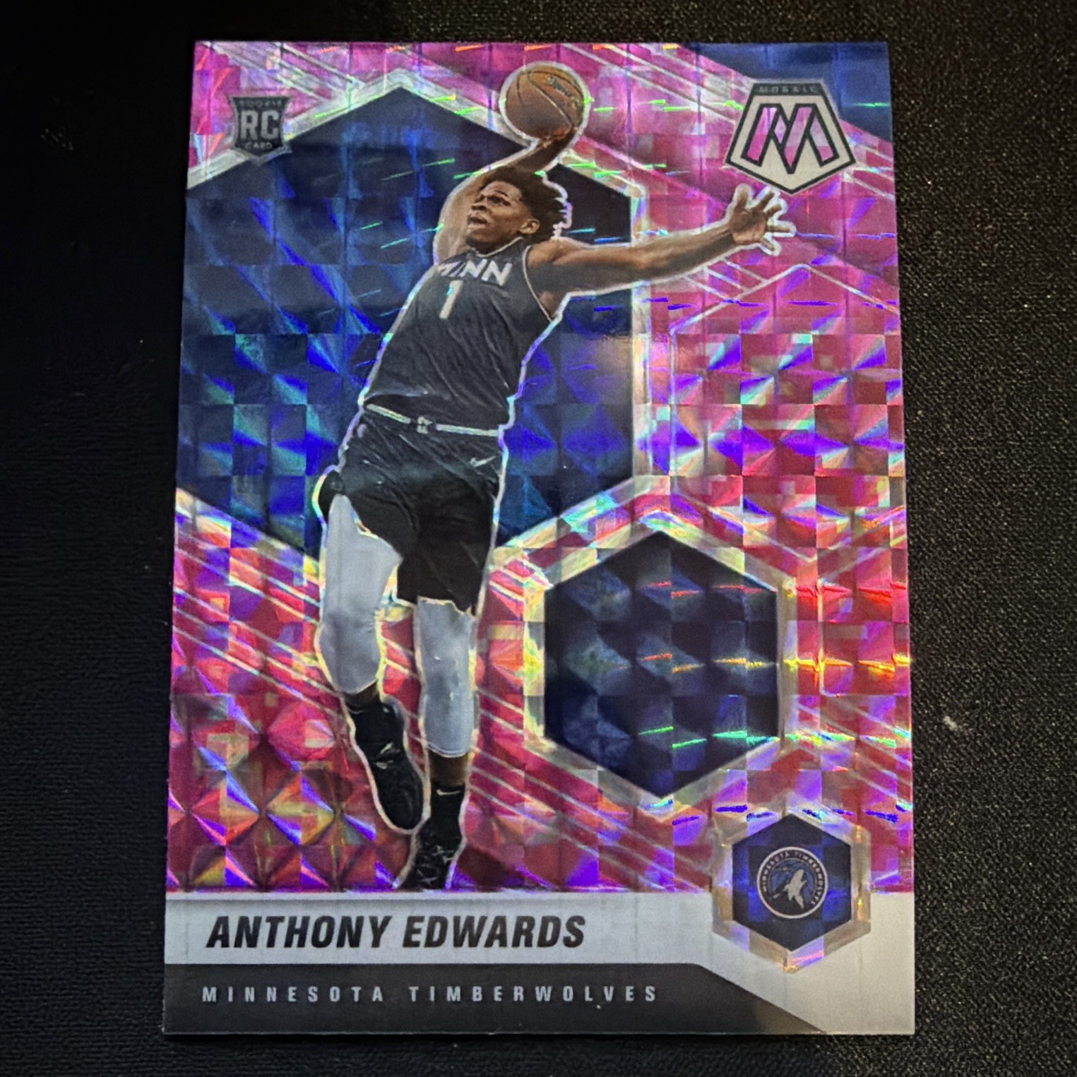 Panini Mosaic 2020-21 Anthony Edwards Rookie Pink Prizm #201 Wolves