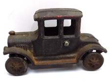 FORD - VINTAGE CAST IRON FORD MODEL T