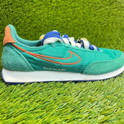Nike Waffle Trainer 2 Mens Size 6 Green White Athletic Running Shoes Sneakers