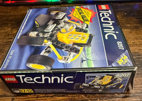 Lego 8207 Technic Dune Duster - Brand New see pics, free ship. 1996