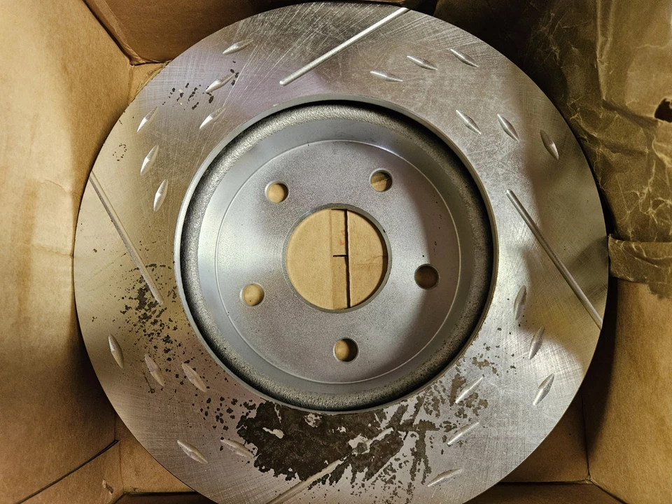 Rotores de freno Summit Racing AR8742PS Jeep Grand Cherokee 1999-2004 Foto 2 de 3