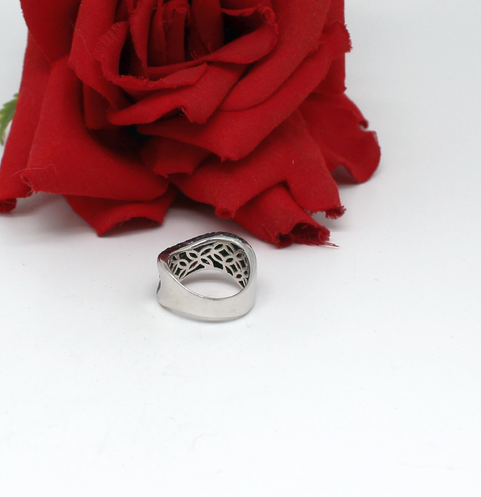 Sterling Silver Black Spinel  Ruby  Ring Size 7 6… - image 2