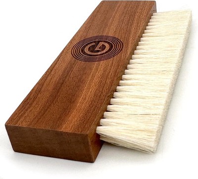 The Goat Record Cleaning Brush | Anti-Static Natural Goat Hair Brush & Wal