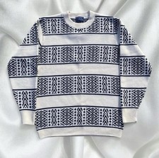 Men s Vintage Pendleton Virgin Wool Aztec Sweater