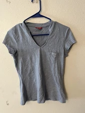 GUESS Logo Solid Logo T-Shirt women’s Size Medium Blue V Neck