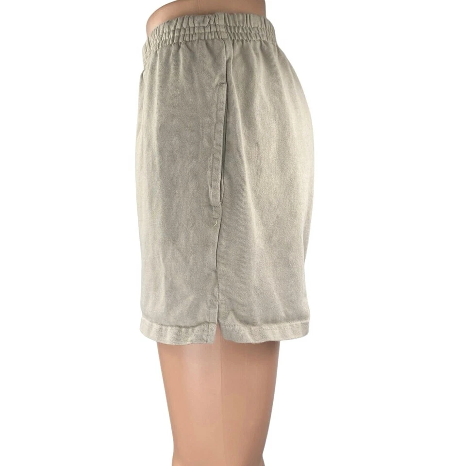 Pantalones Cortos Brandy Melville John Galt Pacsun Beige Tiro Alto Talla S Foto 2 de 4