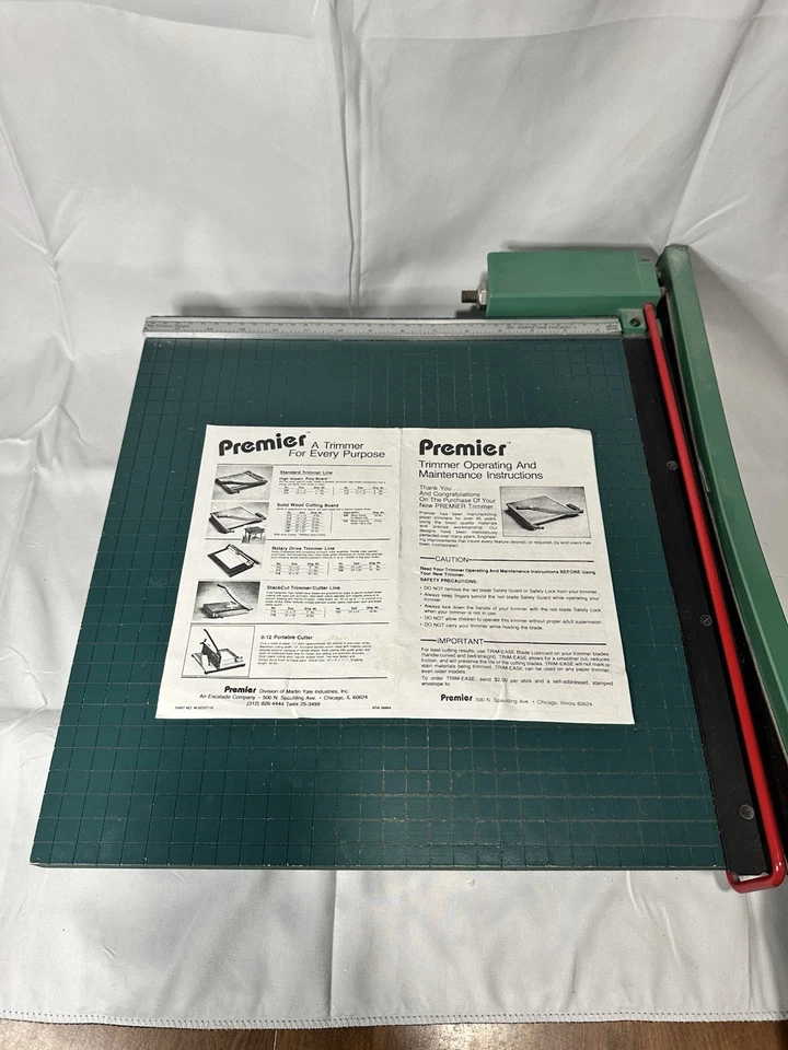 "Tabla de cortar de madera maciza Premier vintage n.º 215 hecha en Chicago 15"" x 15"" excelente" Foto 2 de 4