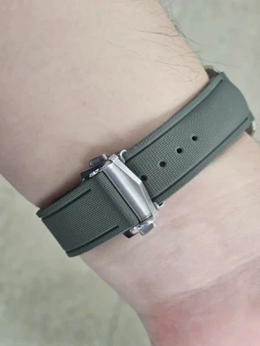 Correa de reloj de goma FKM cierre de liberación rápida correa de repuesto universal 20/21/22 mm Foto 4 de 4