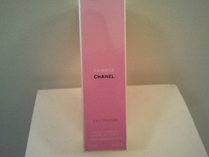 chanel eau tendre sheer moisture mist