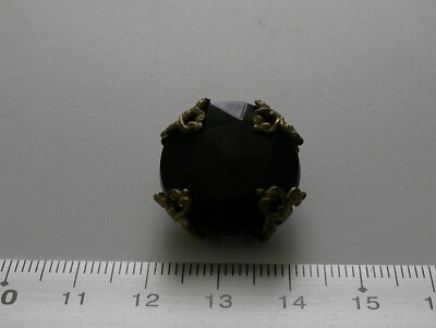 antiker Kleiderknopf 1900 aus schwarzem Glas 2cm Schmuckform besetzt