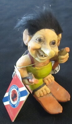 LOMMEDALEN TROLL-ATELIER ORIGINAL TROLL SKIER W/TAGS MADE IN NORWAY