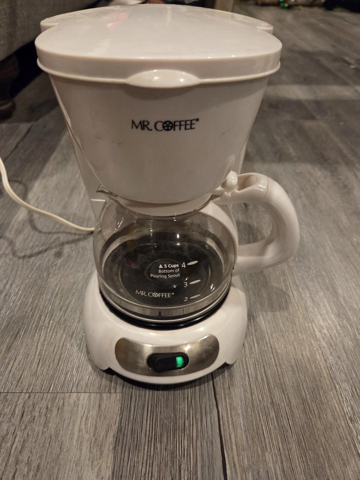 Mr. Coffee TF6 Personal Mini Drip Coffee Maker Brewer 4-5 Cups Glass Carafe