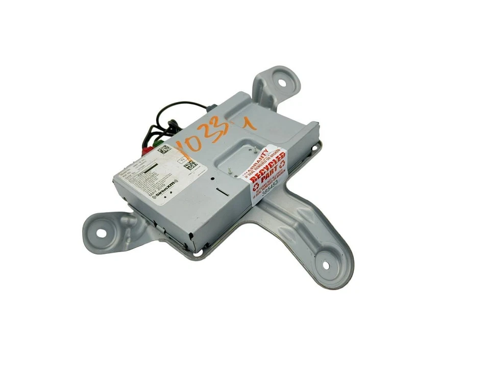 2019-2020 Acura RDX Satellite Radio Receiver Control Module - Image 3 of 4